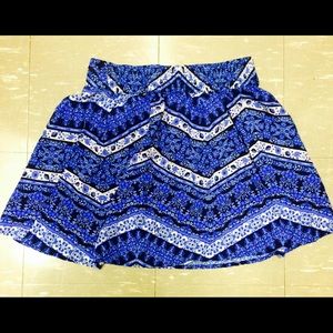 Patterned Flowy Skirt