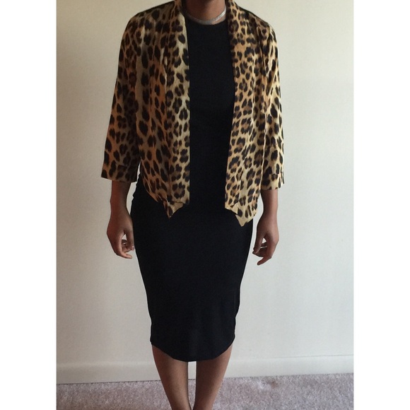Jackets & Blazers - BLOWOUT🎉Leopard open blazer