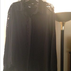 Pretty lace long sleeve blouse