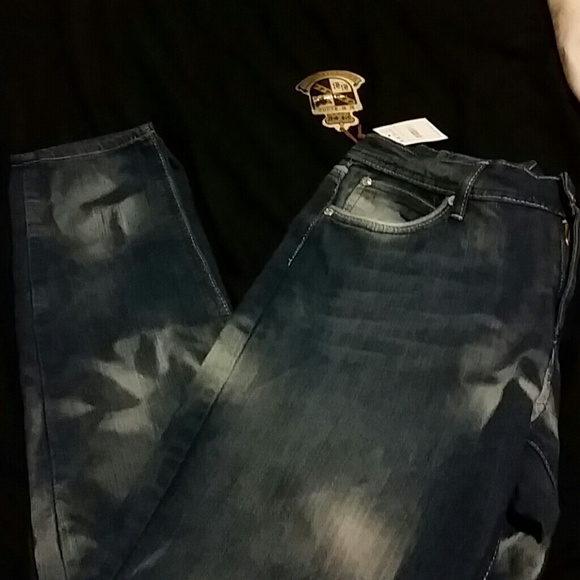 Jeans - Picture 4 of 4