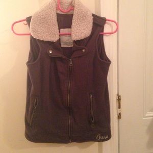 Aeropostale gray fur vest