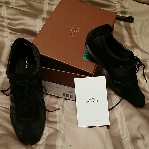 Coach shoe wear than about 3 times in the box