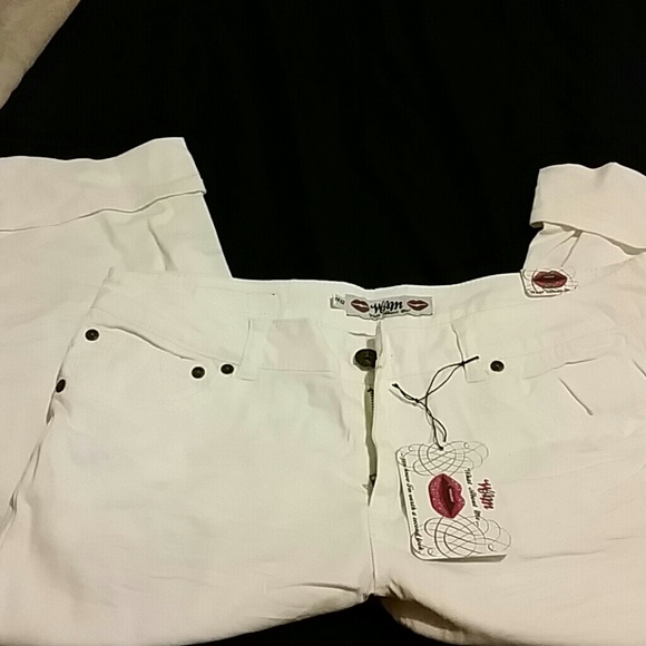 White Capri Pants