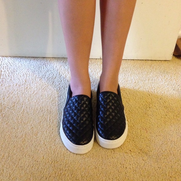 41% off Steve Madden Shoes - Steve Madden Slip On Sneakers from ... Steve Madden Slip On Sneakers