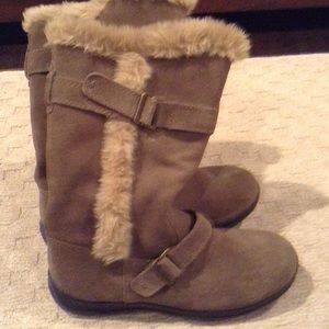 White mountain winter boots