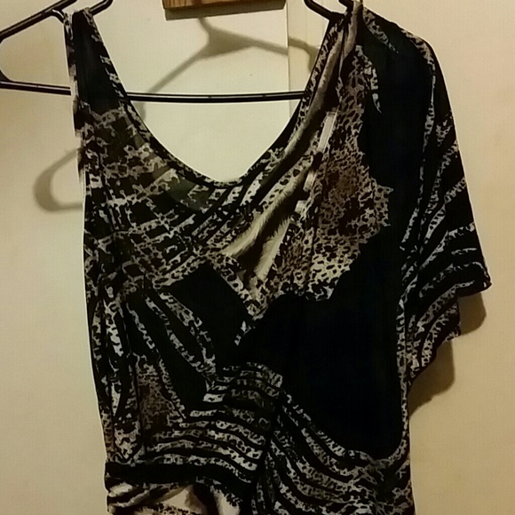 Dress - Picture 2 of 4