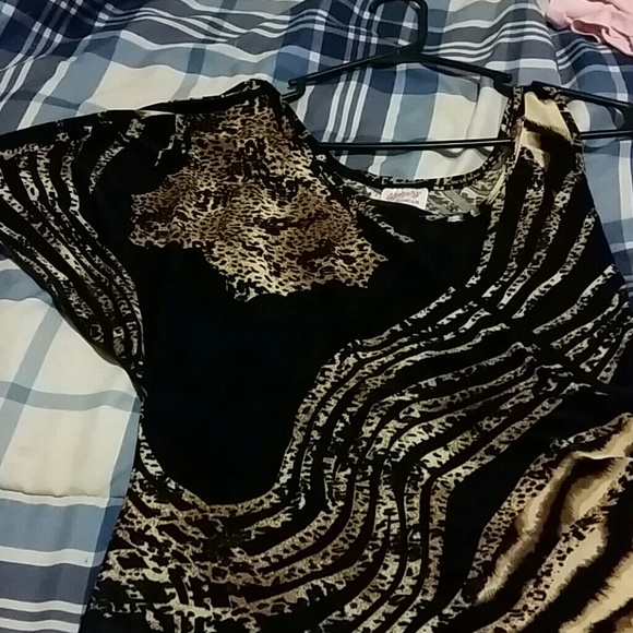 Dress - Picture 3 of 4