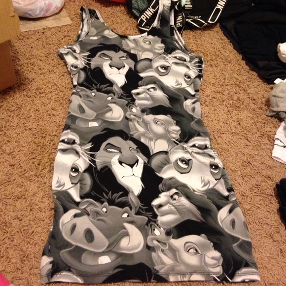 The lion king bodycon dress.