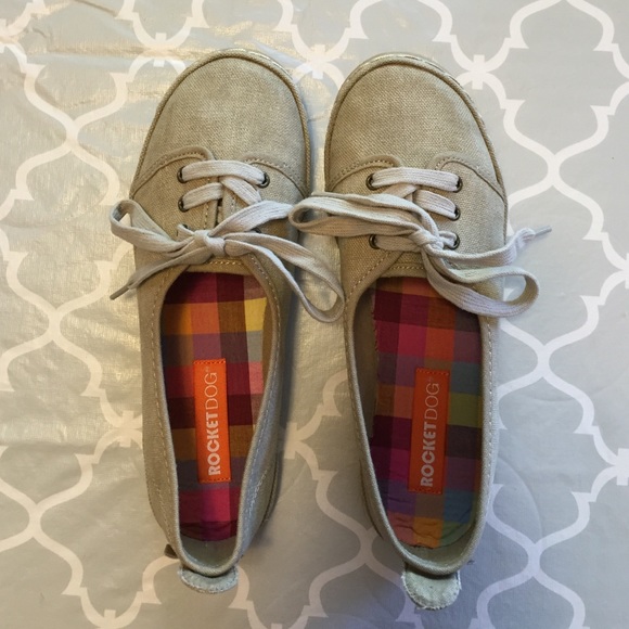 NWOT Rocket Dog lace-up slip on 6.5