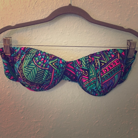 Wired Bathing Suite Top