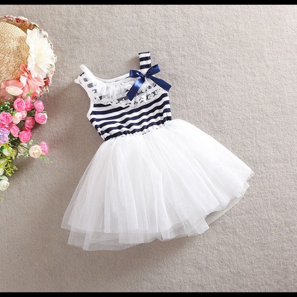 Little girls dress