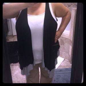 Sleeveless cardigan