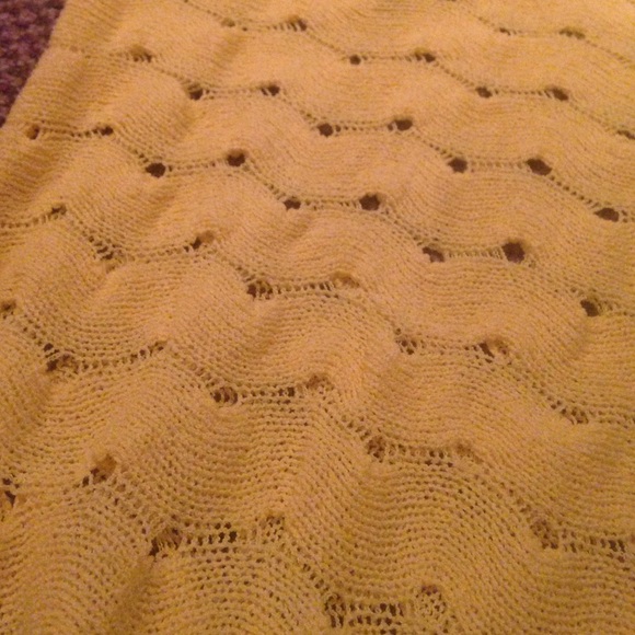 Sweater - Picture 3 of 3