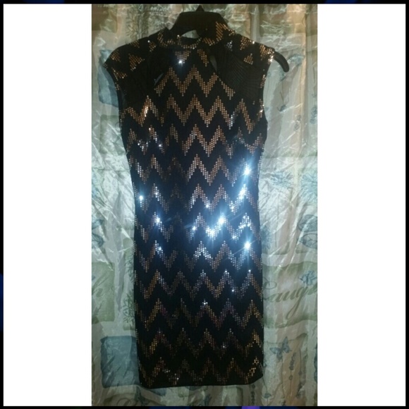 privately privileged dress - Picture 1 of 3