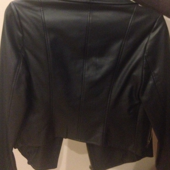 Studded jacket ! - Picture 2 of 4