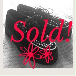 Size US 9 T.U.K Black 2inch creepers