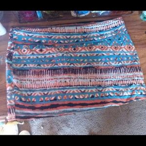 Tribal print mini skirt