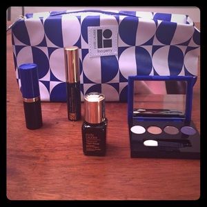 *Sold* Lisa Perry for Estée Lauder 5 piece gift
