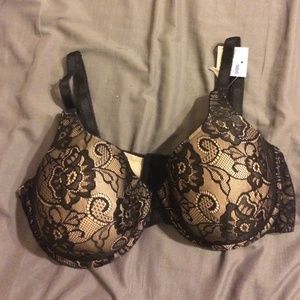 Black and cream lace nursing bra.