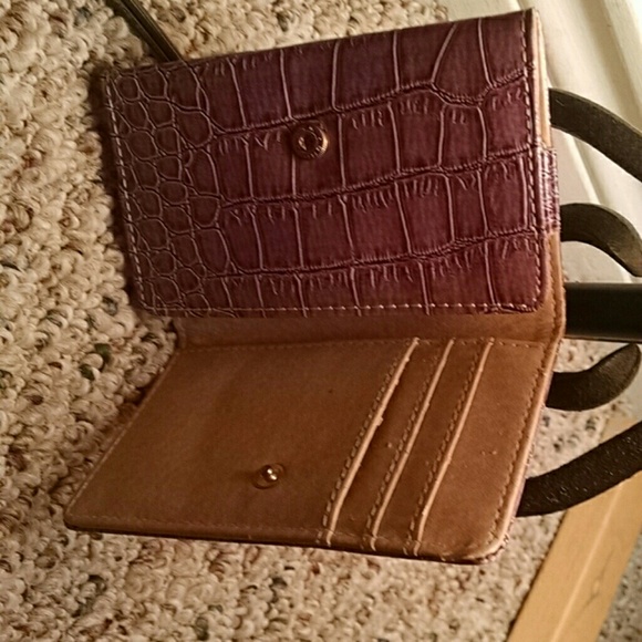 Phone case/wallet - Picture 1 of 3