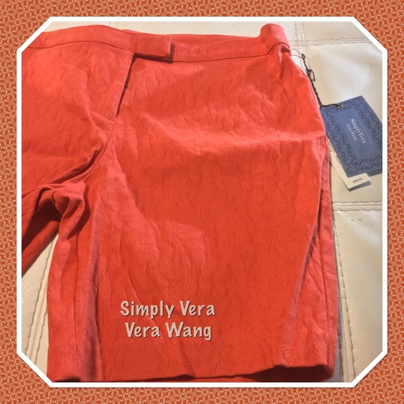 Simply Vera Vera Wang Pants - HP🎉Make Offer-Orange Textured Bermuda Shorts -NWT
