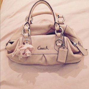 Light Pink Coach Handbag!! Perfect for spring!!
