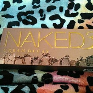 Urban decay naked 3 pallet
