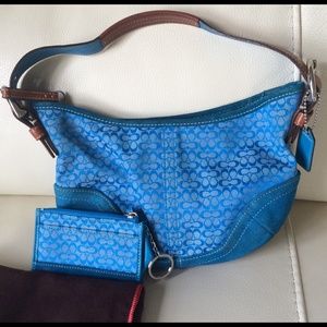 Small Coach purse with coin purse