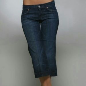 NWOT Seven For All Mankind 7 capris jeans