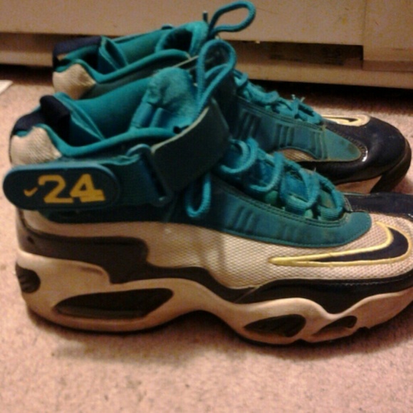 NikeJordans 24