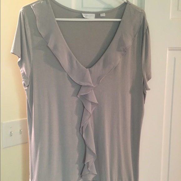 SOLD---Gray Ruffle S/S Top  - XL---SOLD