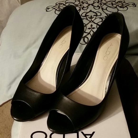 ALDO Ortwine Peekaboo Toe High-heeled Wedges - Picture 2 of 4