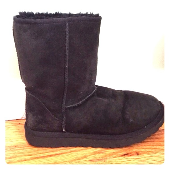 UGG boots - Picture 1 of 3
