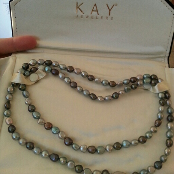Freshwater pearl necklace and matching bracelet - Picture 1 of 1