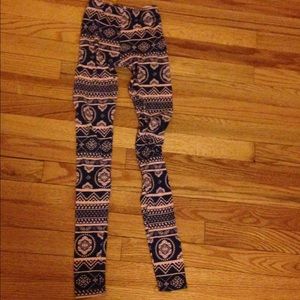 Charlotte Russe tribal leggings