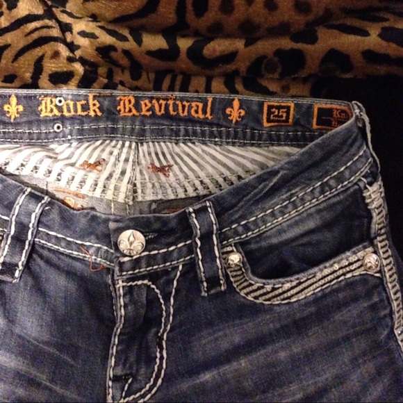 Zebra pocket Rocks