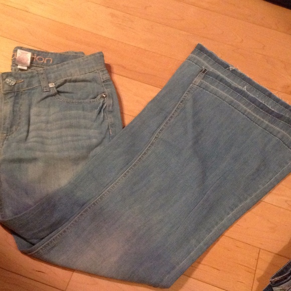 Kids jeans