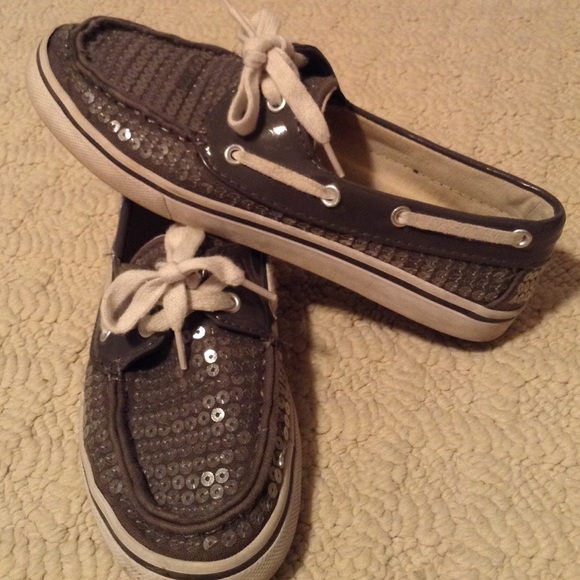 Super cute grey sequence shoes