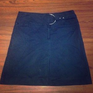 Daisy Fuentes black skirt