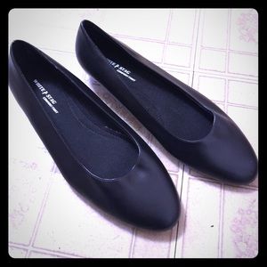 White Stag comfort fit flats