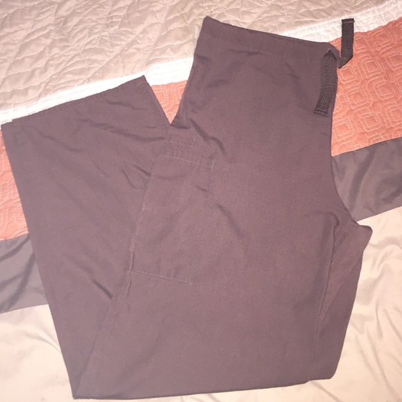 Scrub pants