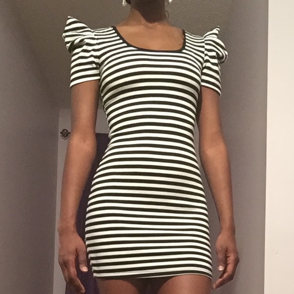 Bodycon dress - Picture 3 of 3