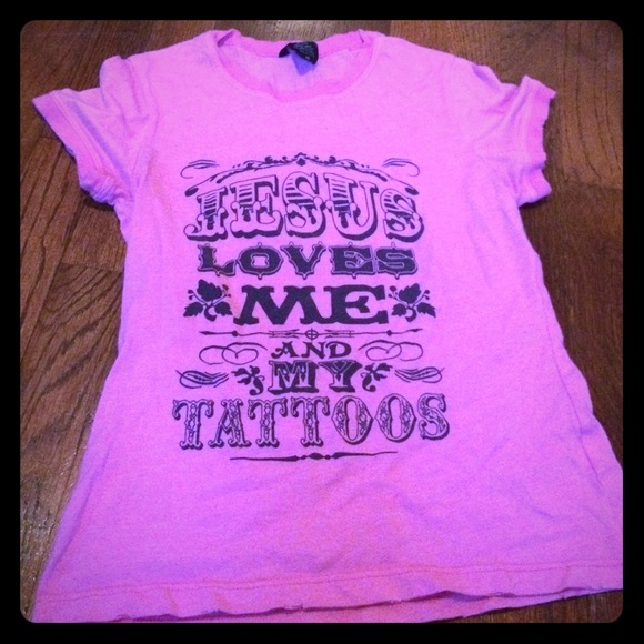 Salmon pink 'Jesus & tattoos' Tshirt