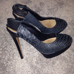 Mark and James crocodile print black 4" heels