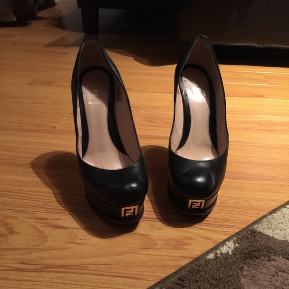 Fendi shoes