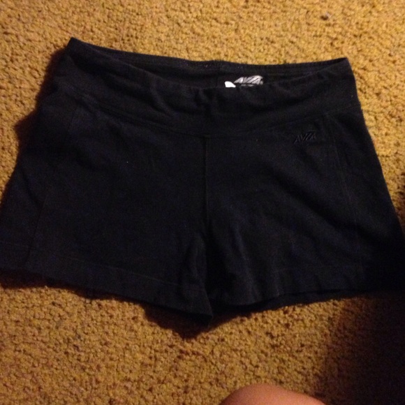 Avia volleyball shorts