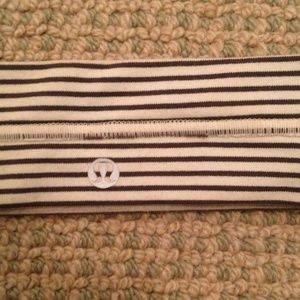Lulu lemon headband