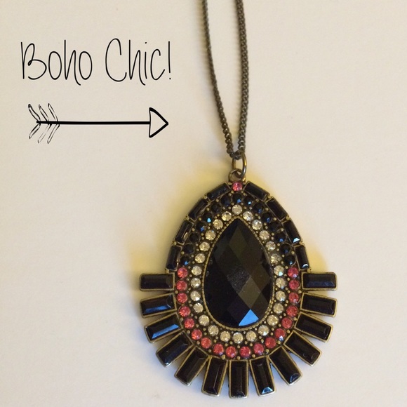 Accessories - Long pendant necklace