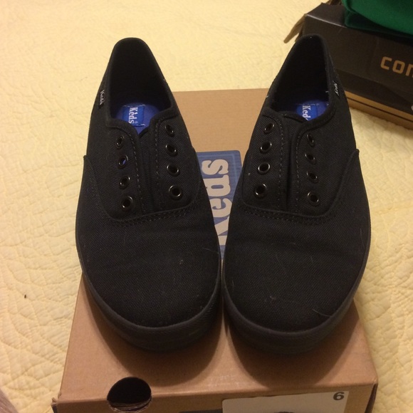 💥CH OX BLACK WOMEN's Ked's💥