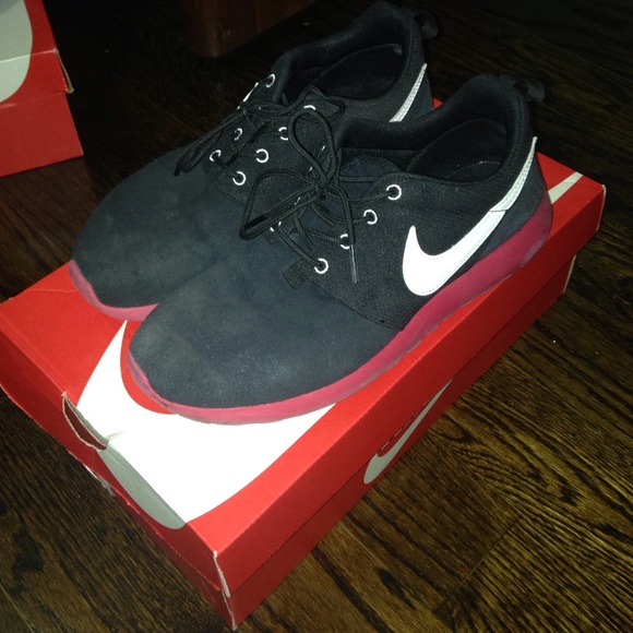 Black white and red roshes